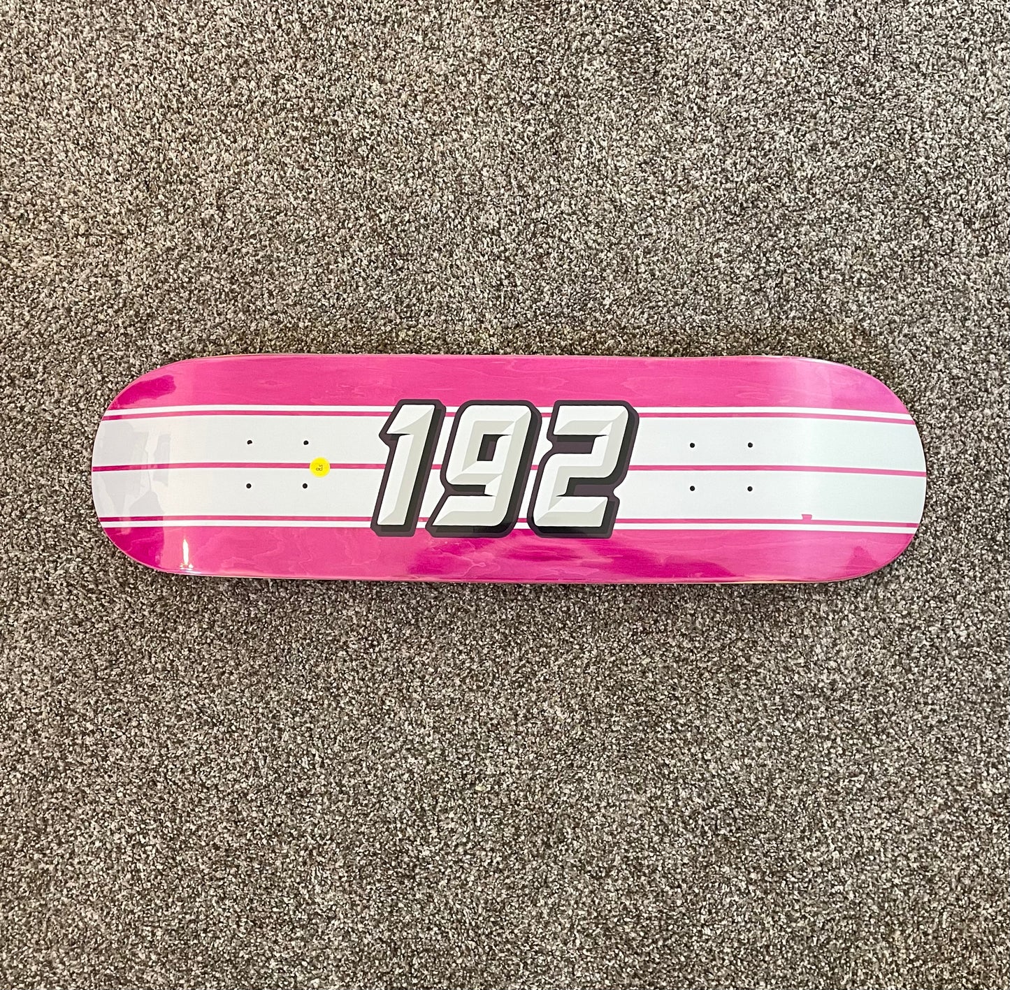 192 limited skateboard 8.5 (with grip tape)